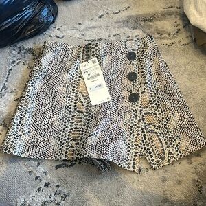Zara faux leather python snake skort